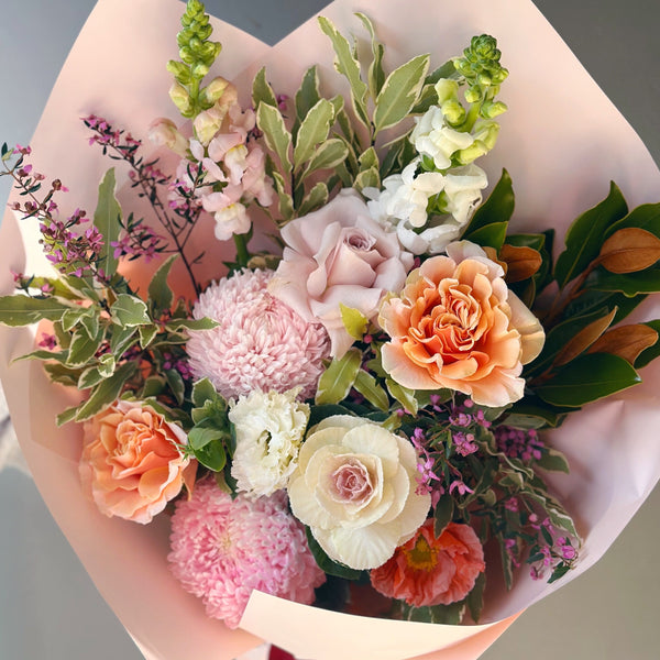 Friday Blooms Delivered - FRIDAY