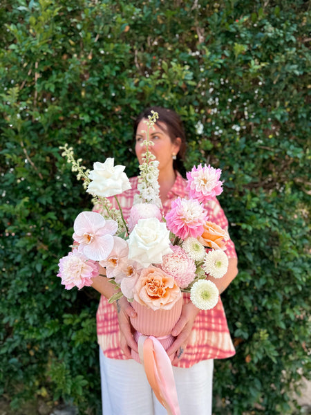 Thursday Blooms Delivered - THURSDAY