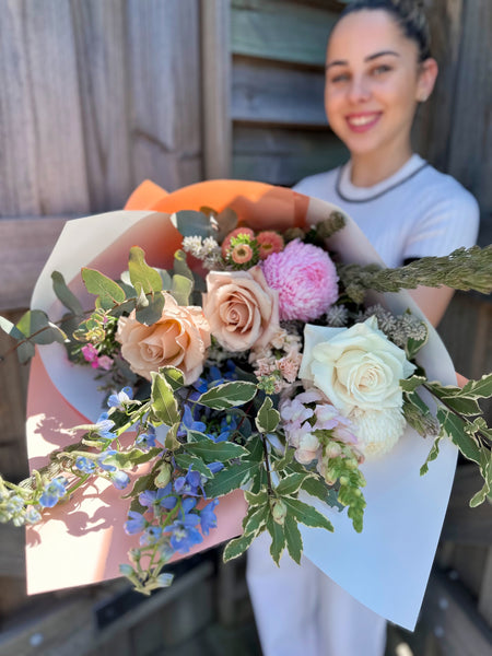 Christmas Posy - Delivered Wednesday 24th DEC